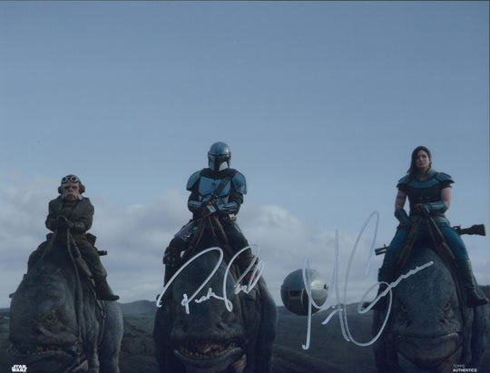 Pedro Pascal & Gina Carano Signed 11x14 Photo - SWAU Authenticated